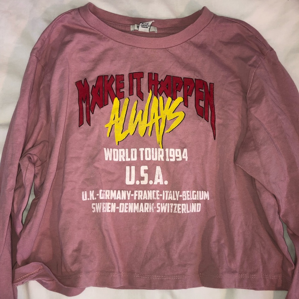 Pink Graphic Crop Top